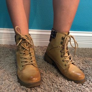 Rampage tan combat boots